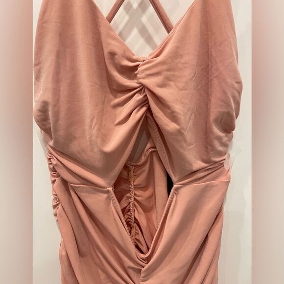 Michael Costello x Revolve Kara Midi Dress in Light Mauve.Size M - Picture 6 of 13